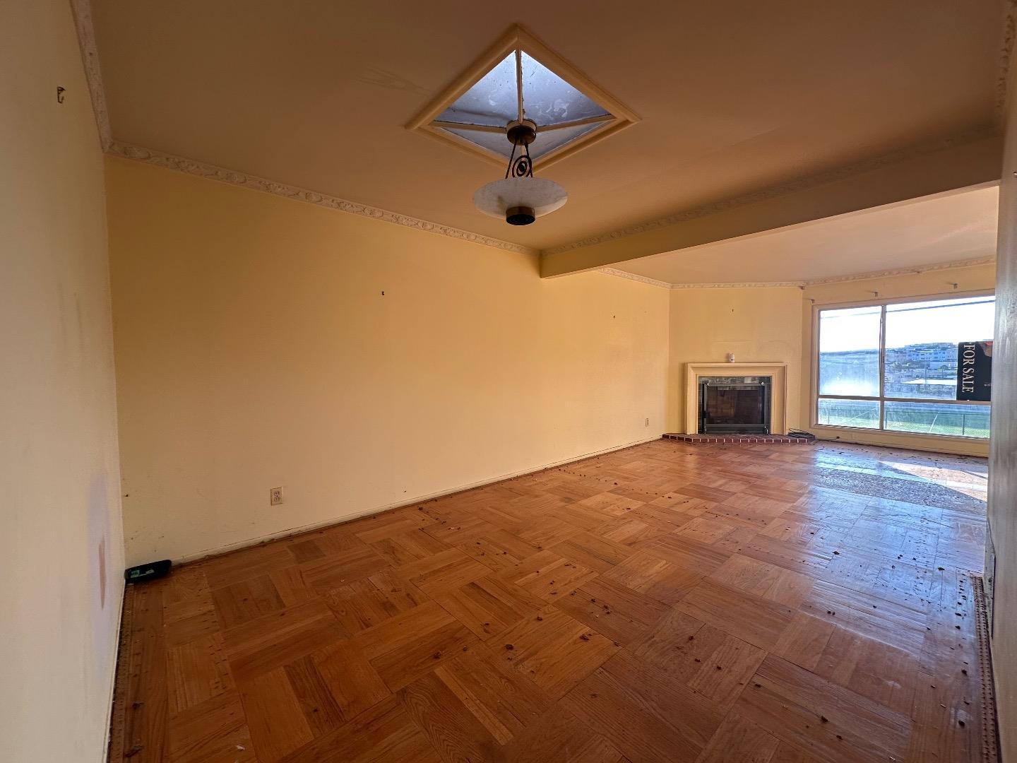Detail Gallery Image 24 of 33 For 366 Chester St, Daly City,  CA 94014 - 2 Beds | 1/1 Baths