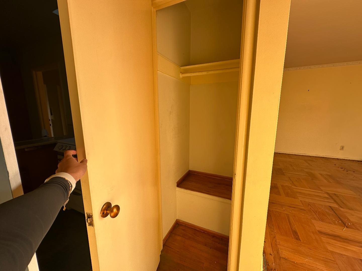 Detail Gallery Image 26 of 33 For 366 Chester St, Daly City,  CA 94014 - 2 Beds | 1/1 Baths
