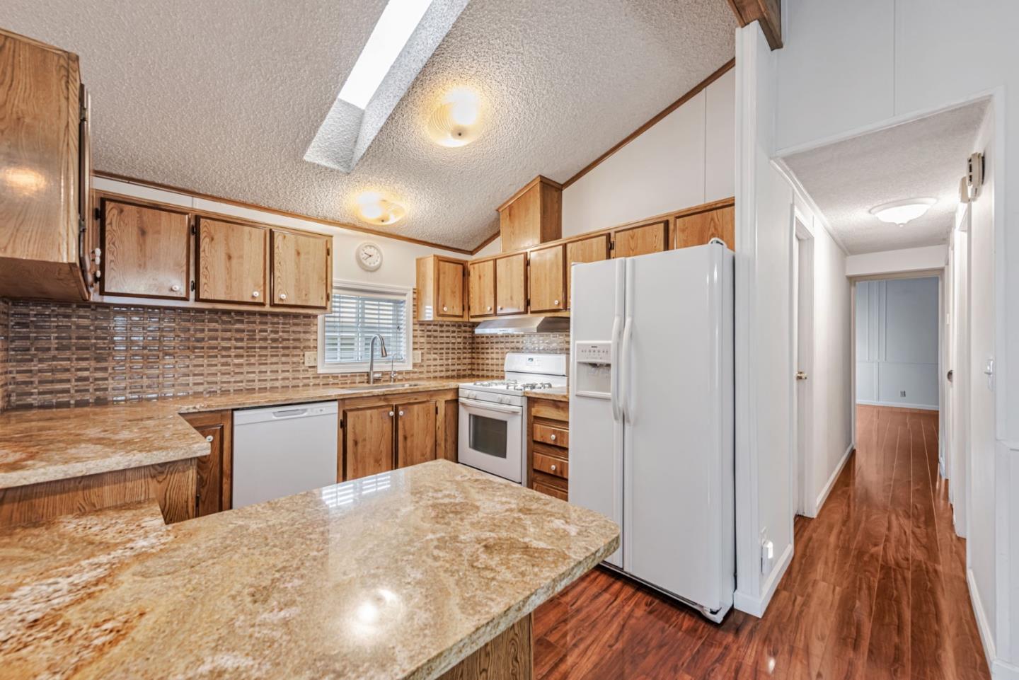 Detail Gallery Image 14 of 41 For 60 Wilson Way #171,  Milpitas,  CA 95035 - 2 Beds | 2 Baths
