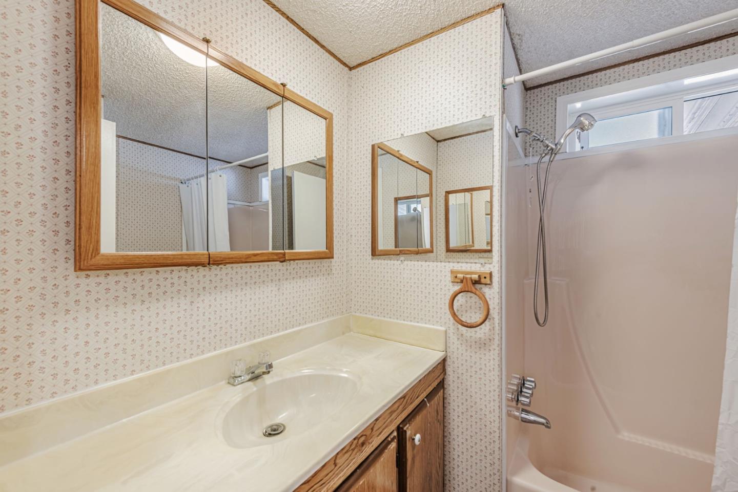Detail Gallery Image 32 of 41 For 60 Wilson Way #171,  Milpitas,  CA 95035 - 2 Beds | 2 Baths