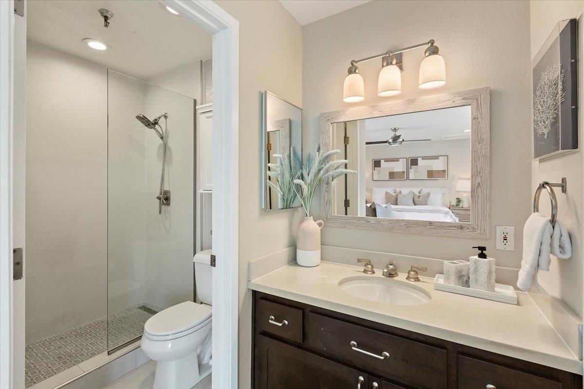 Detail Gallery Image 28 of 38 For 363 N Rengstorff Ave #5,  Mountain View,  CA 94043 - 3 Beds | 2 Baths