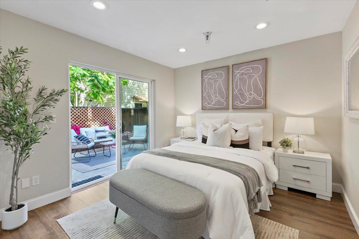 Detail Gallery Image 6 of 38 For 363 N Rengstorff Ave #5,  Mountain View,  CA 94043 - 3 Beds | 2 Baths