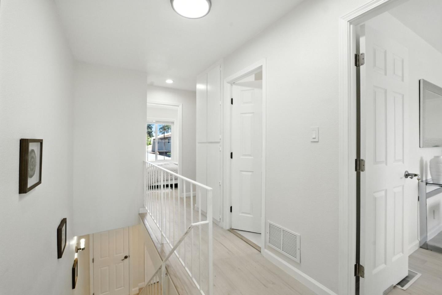 Detail Gallery Image 27 of 45 For 27726 Del Norte Ct, Hayward,  CA 94545 - 4 Beds | 2/1 Baths