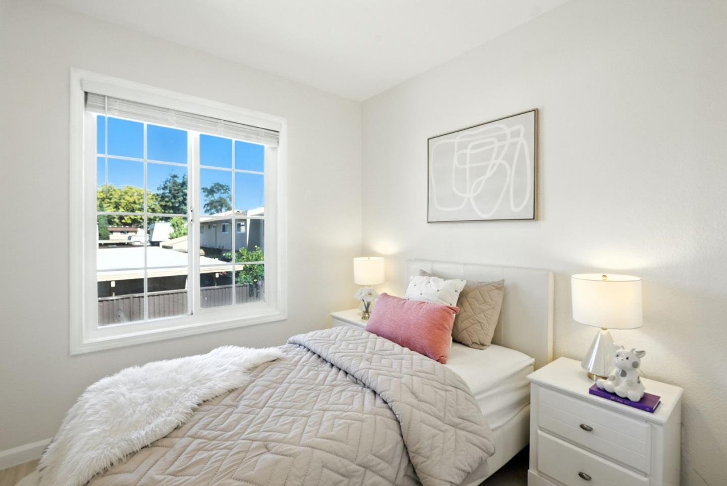 Detail Gallery Image 33 of 45 For 27726 Del Norte Ct, Hayward,  CA 94545 - 4 Beds | 2/1 Baths