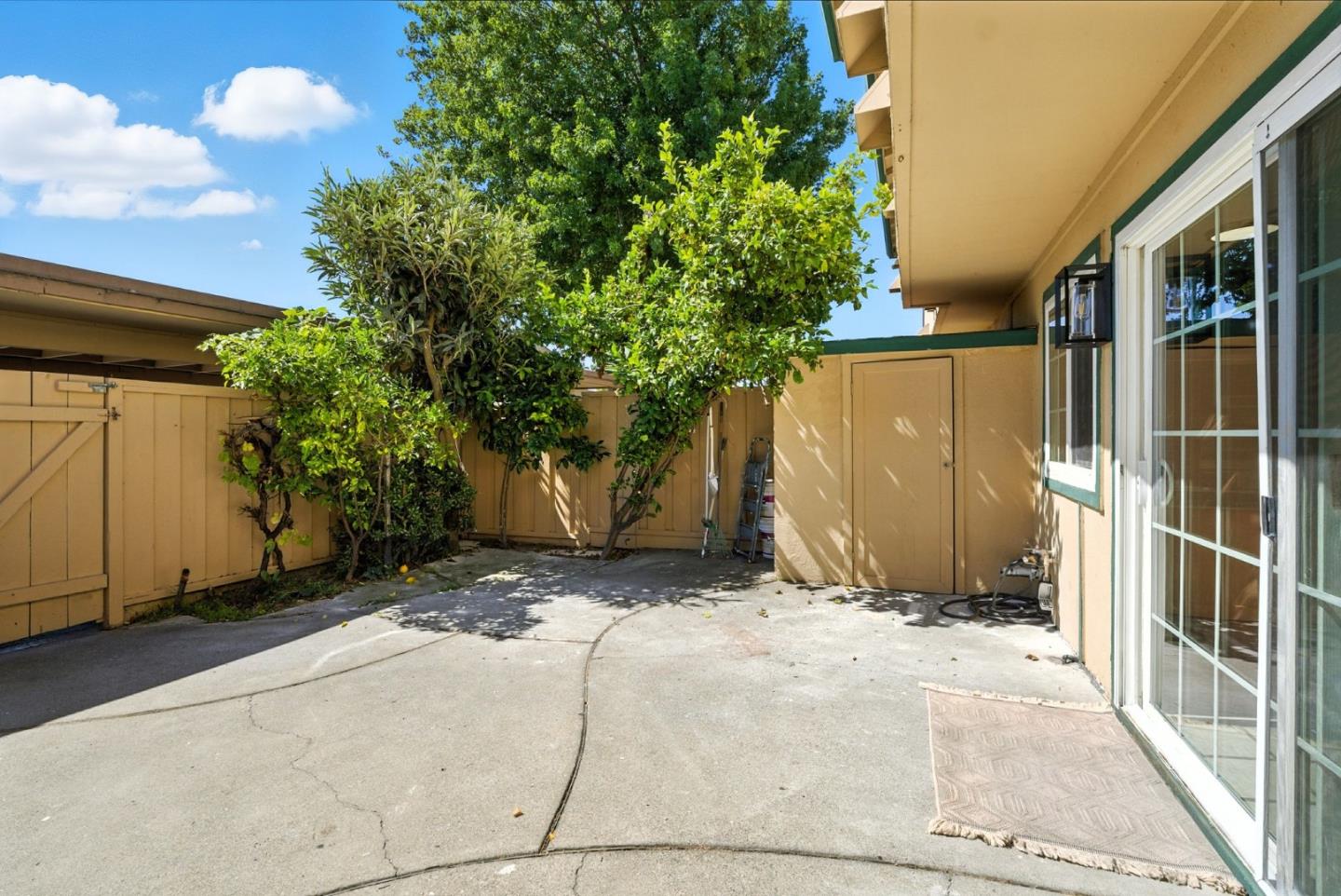 Detail Gallery Image 39 of 45 For 27726 Del Norte Ct, Hayward,  CA 94545 - 4 Beds | 2/1 Baths