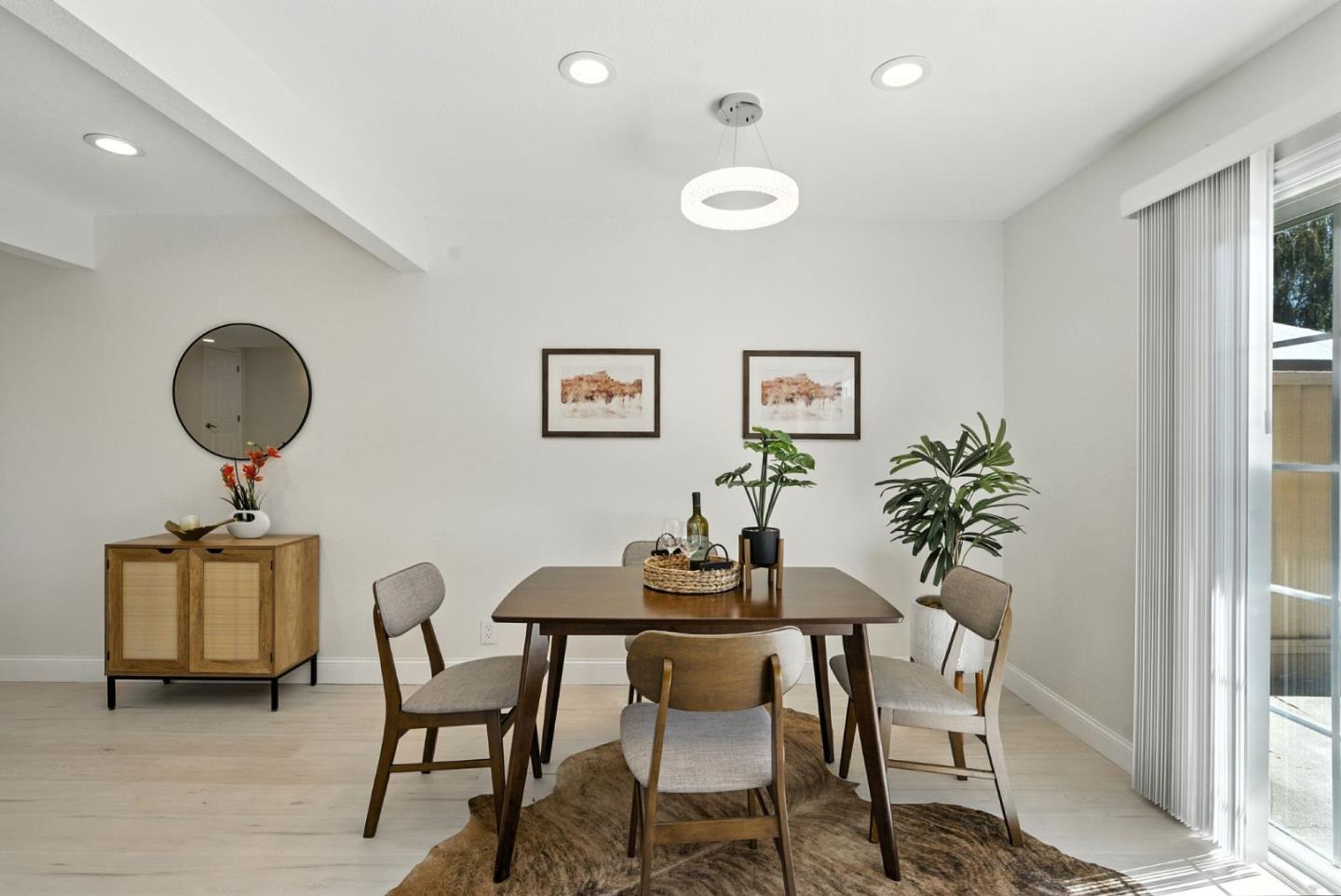 Detail Gallery Image 6 of 45 For 27726 Del Norte Ct, Hayward,  CA 94545 - 4 Beds | 2/1 Baths