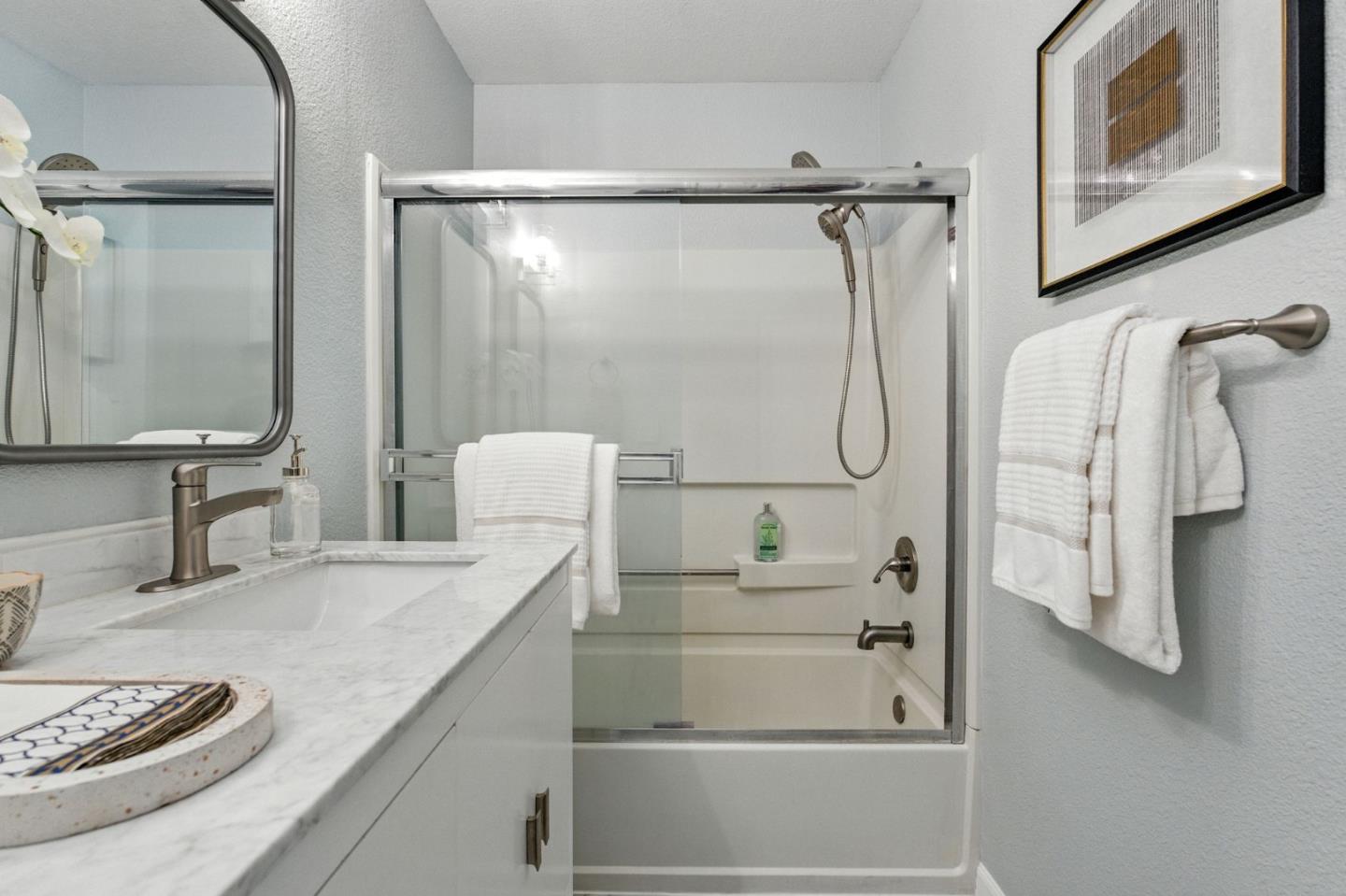 Detail Gallery Image 25 of 42 For 369 N Claremont St #3,  San Mateo,  CA 94401 - 2 Beds | 2 Baths