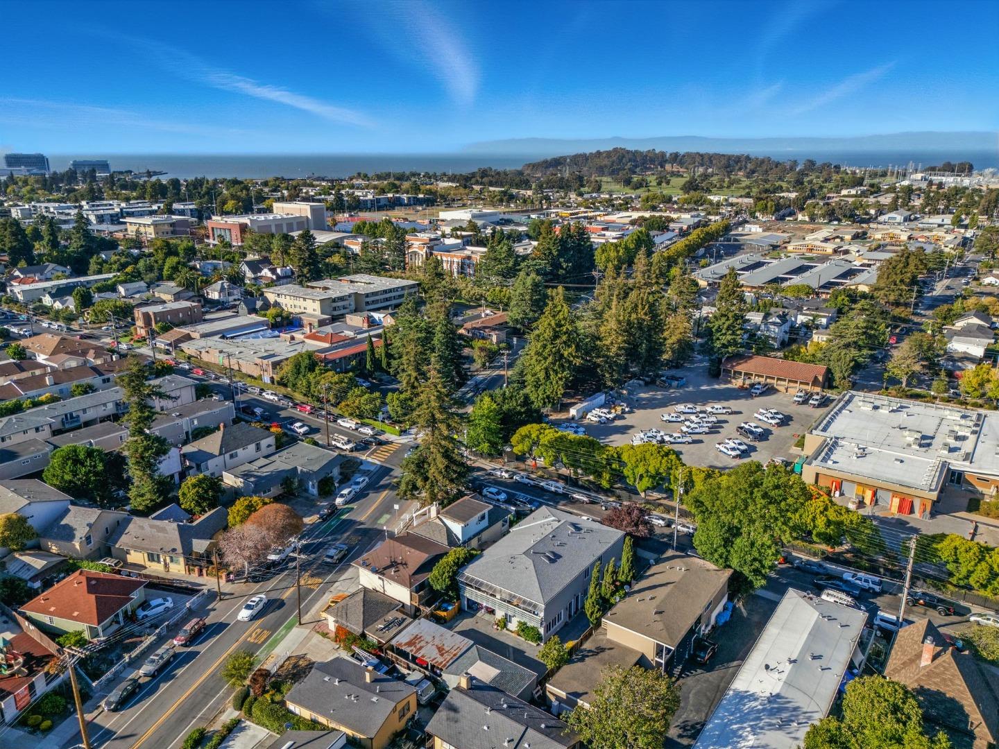 Detail Gallery Image 40 of 42 For 369 N Claremont St #3,  San Mateo,  CA 94401 - 2 Beds | 2 Baths