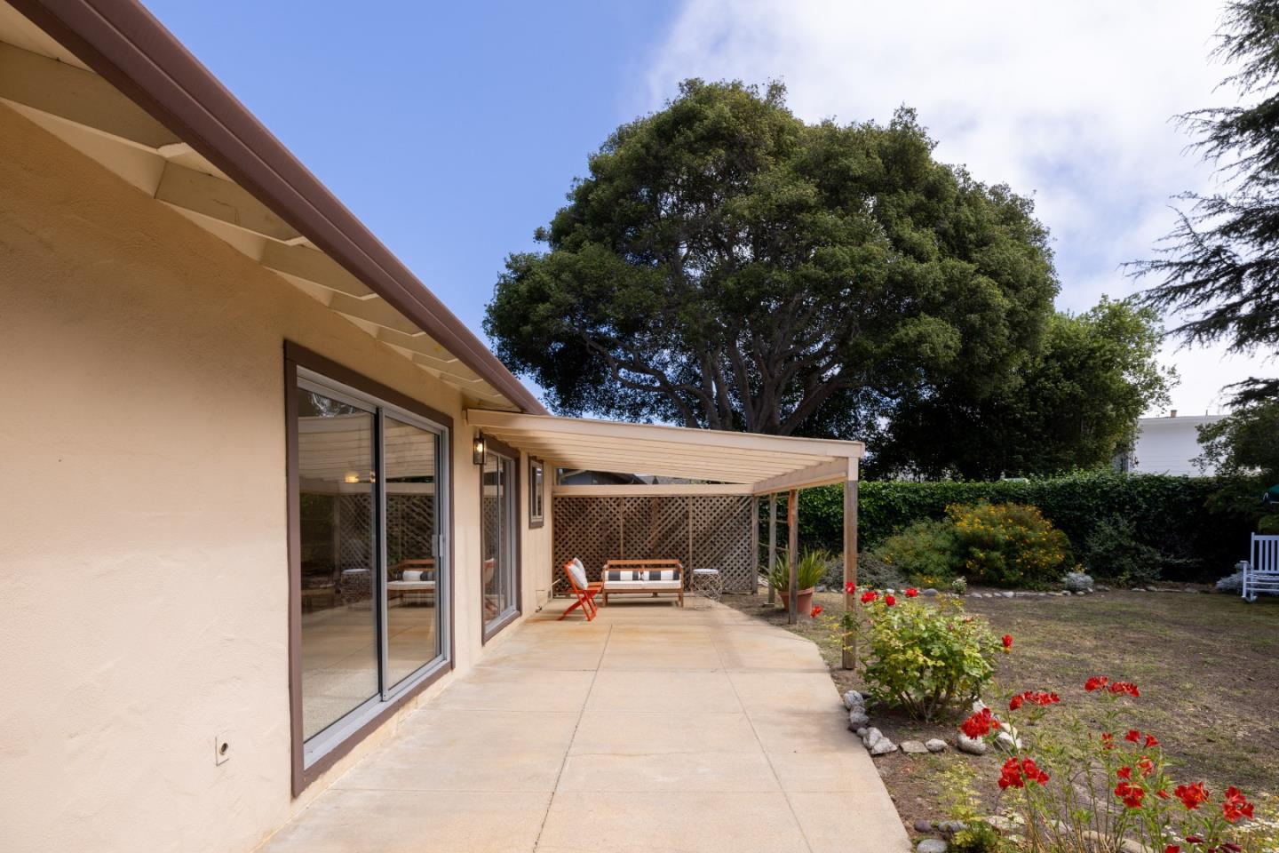 Detail Gallery Image 14 of 15 For 3370 Rio Rd, Carmel,  CA 93923 - 3 Beds | 2 Baths