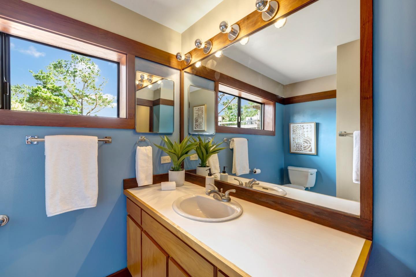 Detail Gallery Image 24 of 42 For 24520 Outlook Dr #24,  Carmel,  CA 93923 - 2 Beds | 2 Baths
