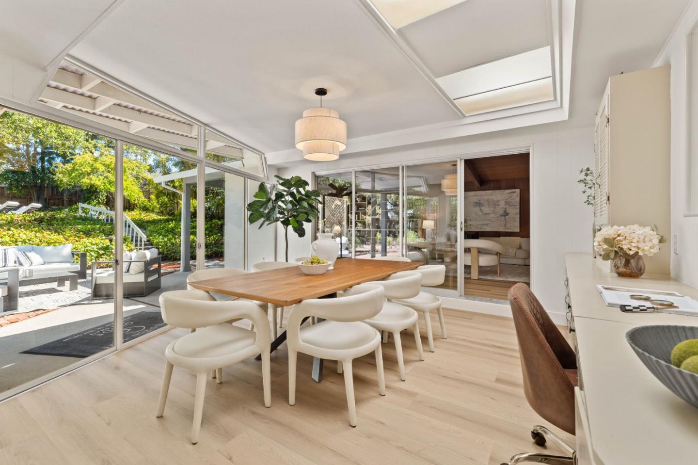 Detail Gallery Image 15 of 32 For 2605 Graceland Ave, San Carlos,  CA 94070 - 3 Beds | 2 Baths