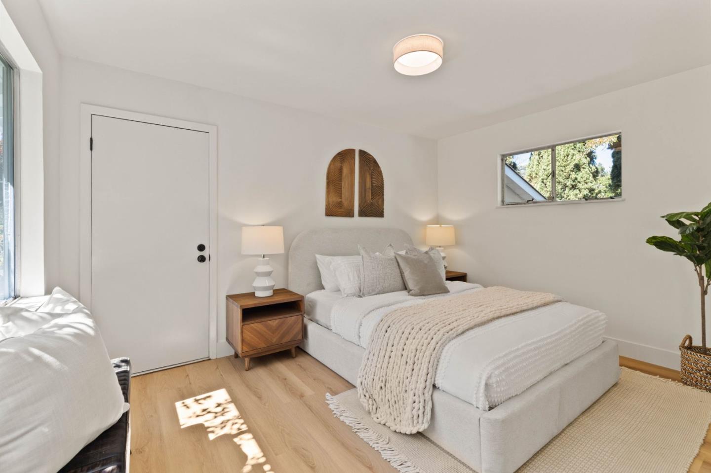 Detail Gallery Image 23 of 32 For 2605 Graceland Ave, San Carlos,  CA 94070 - 3 Beds | 2 Baths