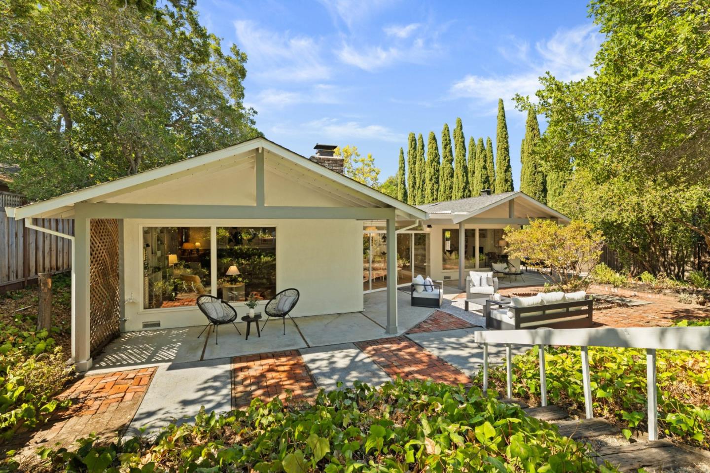 Detail Gallery Image 30 of 32 For 2605 Graceland Ave, San Carlos,  CA 94070 - 3 Beds | 2 Baths