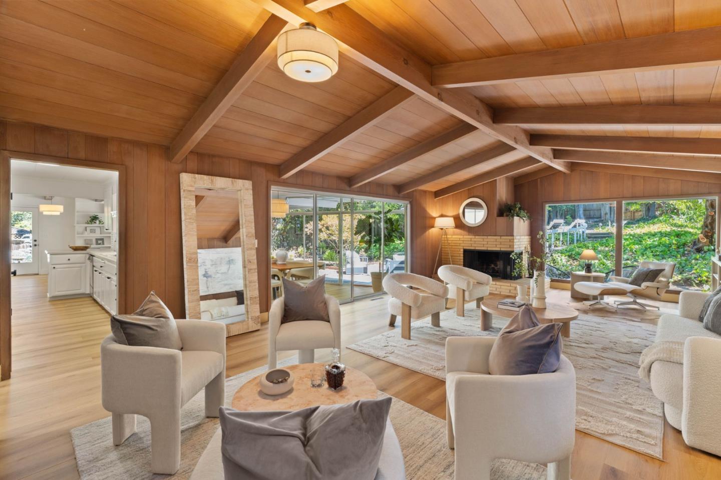 Detail Gallery Image 5 of 32 For 2605 Graceland Ave, San Carlos,  CA 94070 - 3 Beds | 2 Baths