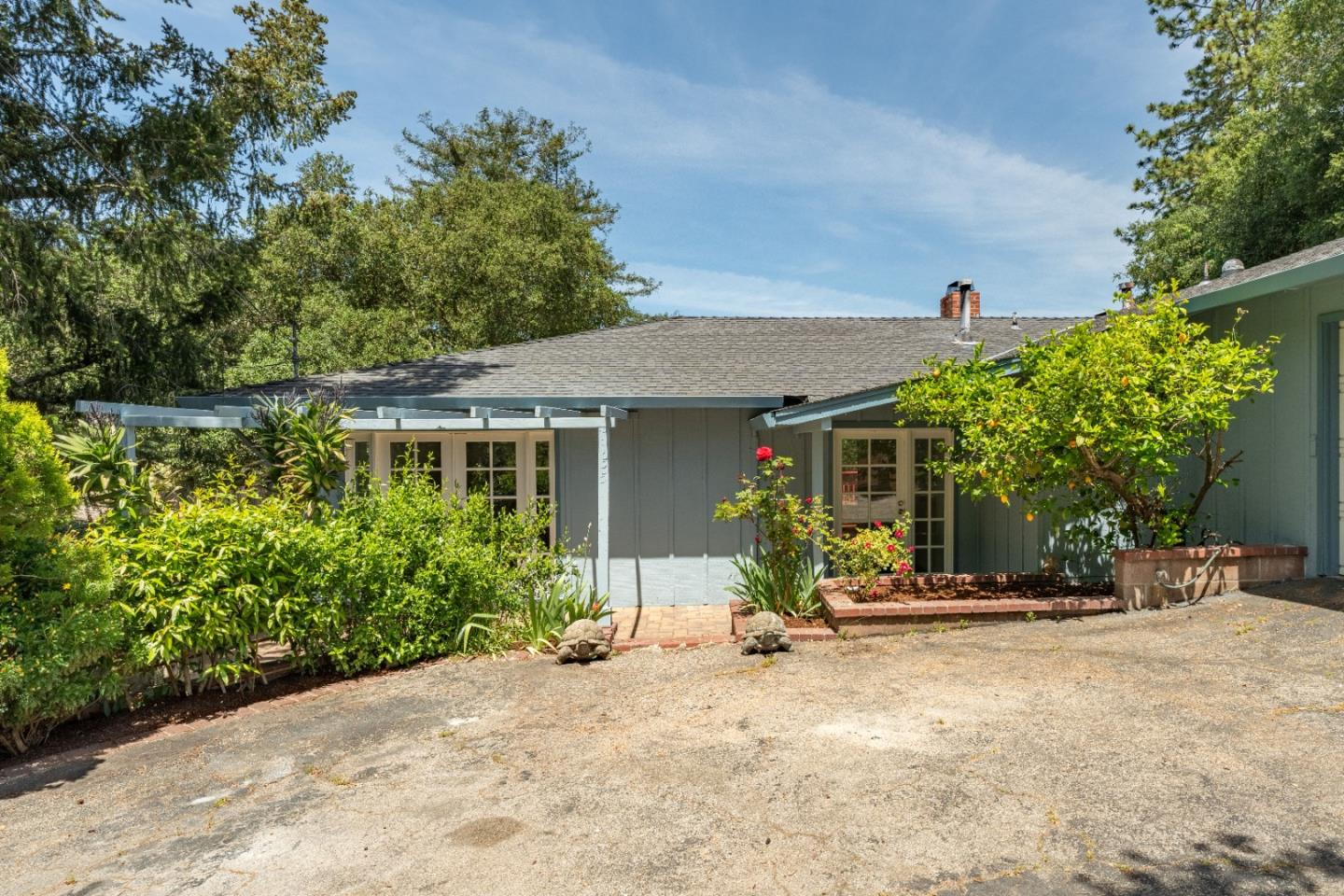 Detail Gallery Image 4 of 32 For 155 Stanford Dr, Ben Lomond,  CA 95005 - 5 Beds | 3 Baths