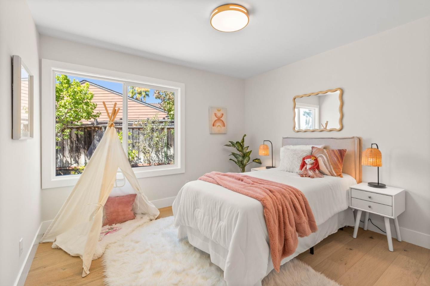 Detail Gallery Image 24 of 42 For 559 Marlin Ct, Redwood City,  CA 94065 - 4 Beds | 2 Baths