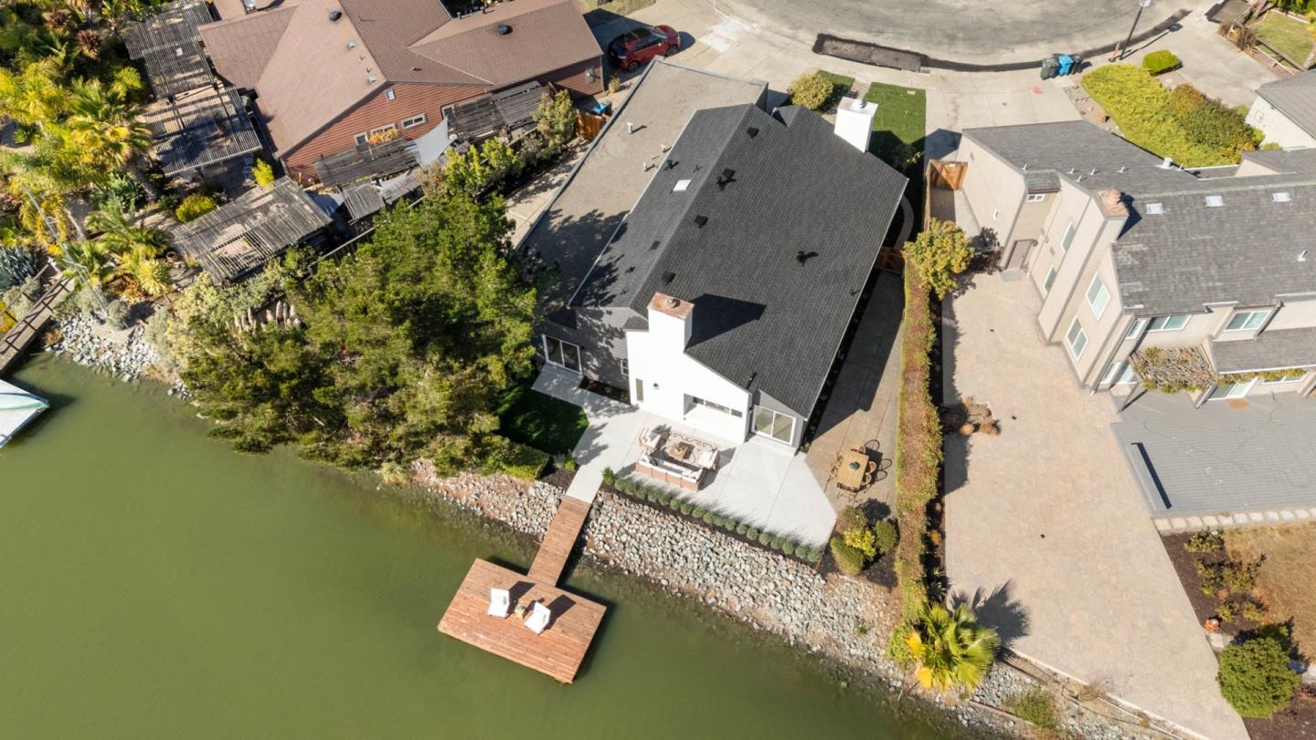 Detail Gallery Image 35 of 42 For 559 Marlin Ct, Redwood City,  CA 94065 - 4 Beds | 2 Baths