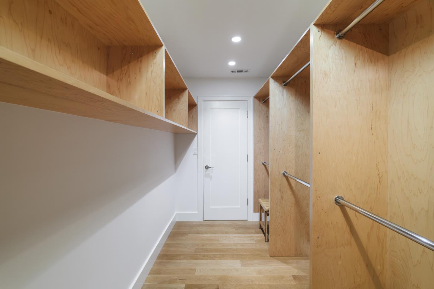 Detail Gallery Image 16 of 26 For 1119 Hopkins Ave, Palo Alto,  CA 94301 - 5 Beds | 3/1 Baths