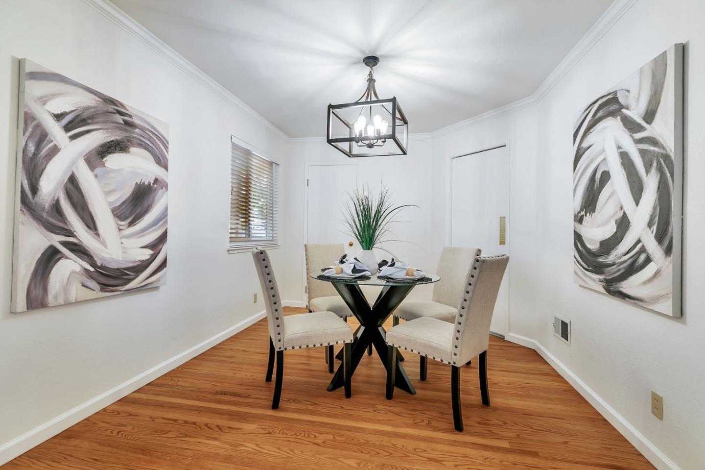 Detail Gallery Image 19 of 48 For 1593 Chambers Dr, San Jose,  CA 95118 - 4 Beds | 2/1 Baths