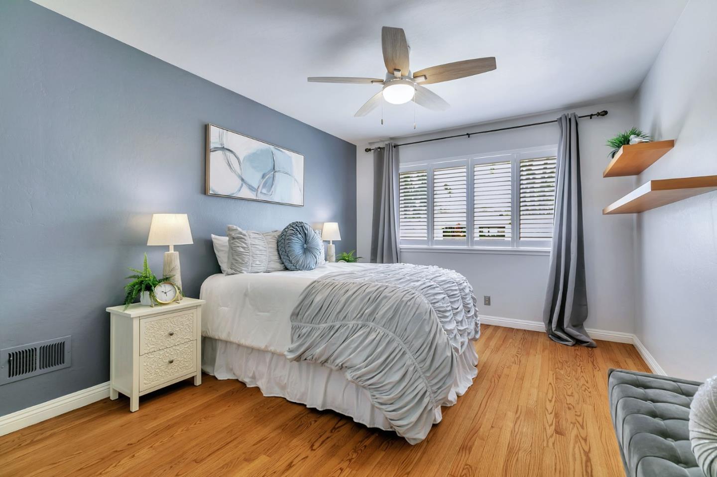 Detail Gallery Image 27 of 48 For 1593 Chambers Dr, San Jose,  CA 95118 - 4 Beds | 2/1 Baths