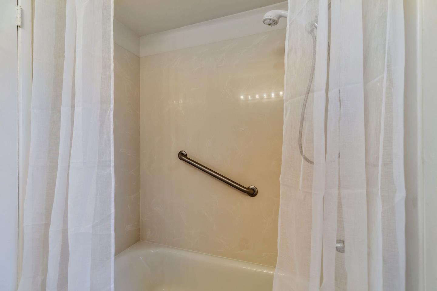 Detail Gallery Image 33 of 48 For 1593 Chambers Dr, San Jose,  CA 95118 - 4 Beds | 2/1 Baths