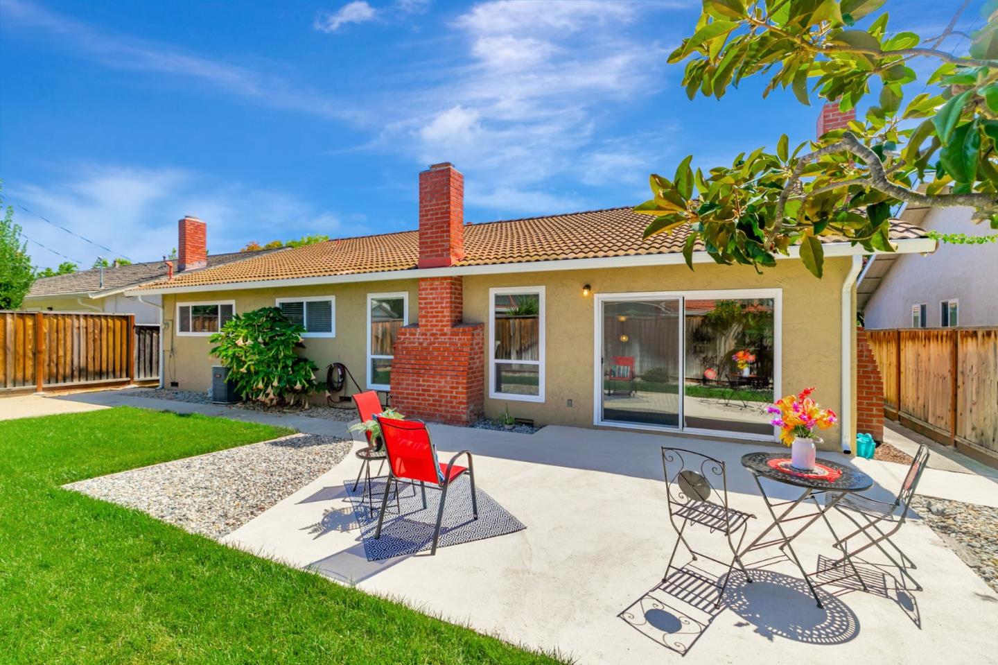 Detail Gallery Image 39 of 48 For 1593 Chambers Dr, San Jose,  CA 95118 - 4 Beds | 2/1 Baths