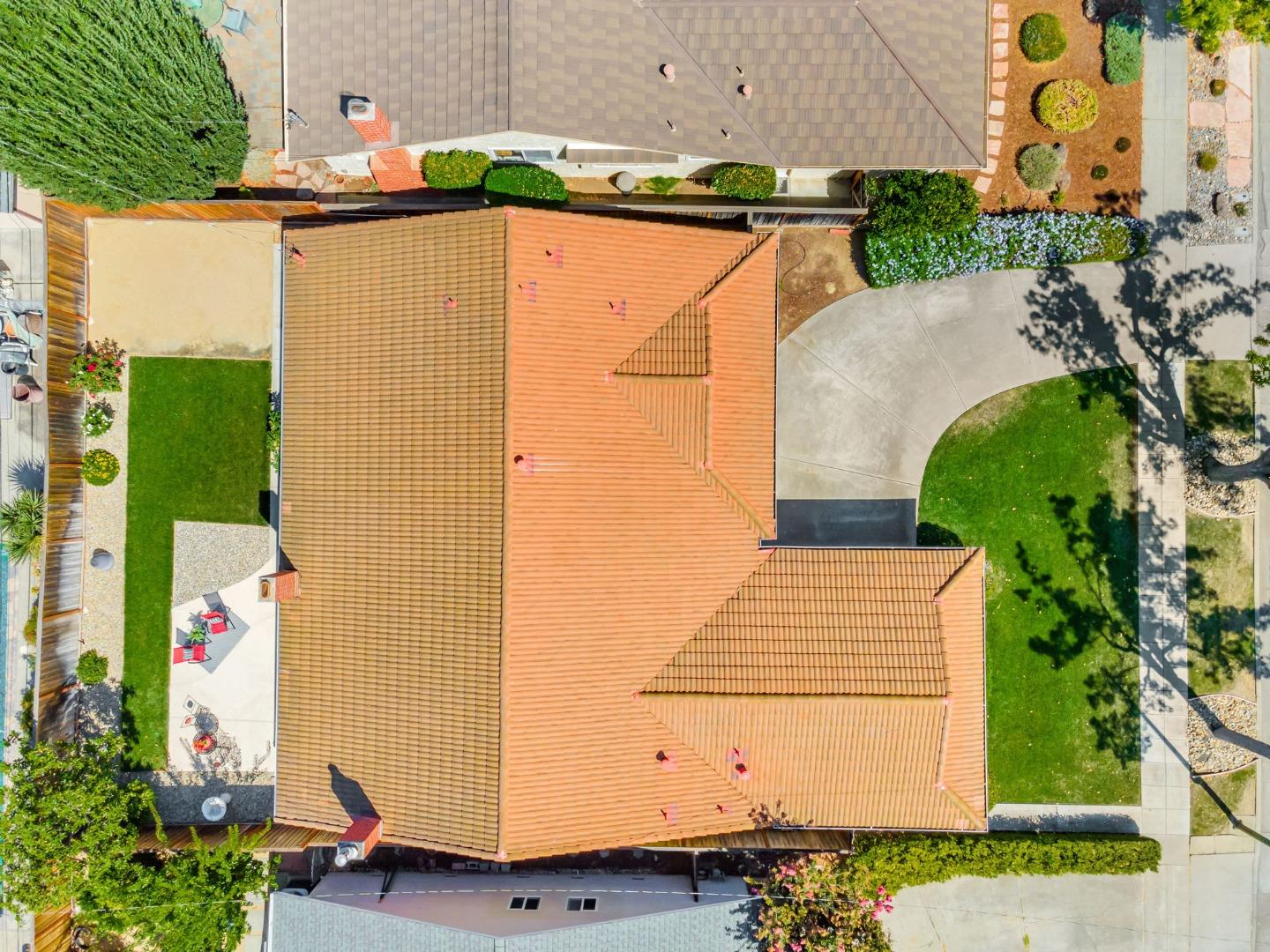 Detail Gallery Image 47 of 48 For 1593 Chambers Dr, San Jose,  CA 95118 - 4 Beds | 2/1 Baths