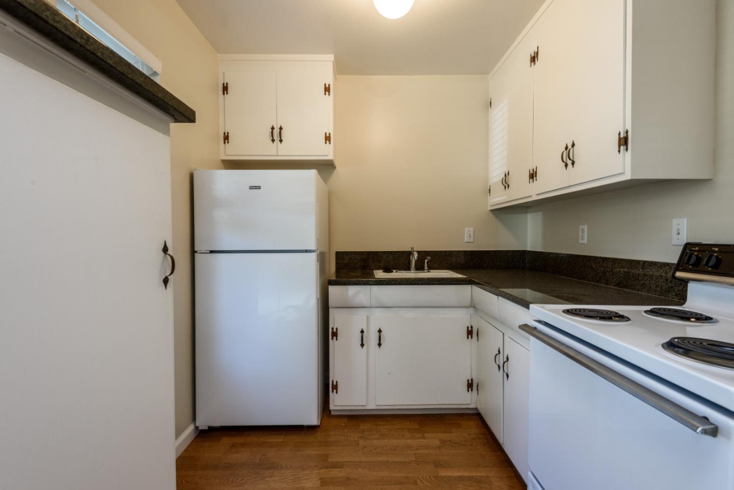 Detail Gallery Image 27 of 35 For 1437 Floribunda Ave, Burlingame,  CA 94010 - – Beds | – Baths