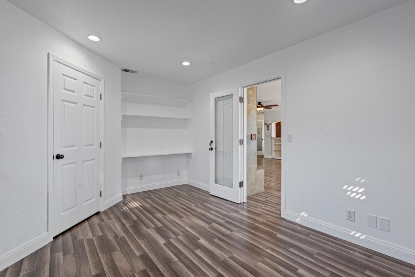 Detail Gallery Image 18 of 66 For 961 Alder St, Hollister,  CA 95023 - 5 Beds | 3 Baths