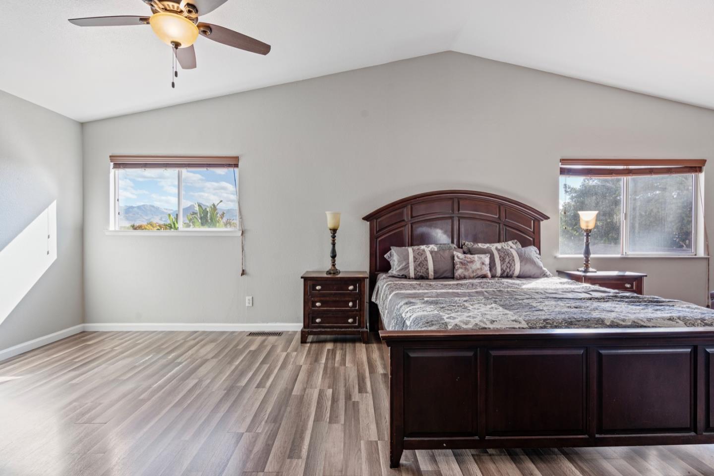 Detail Gallery Image 36 of 66 For 961 Alder St, Hollister,  CA 95023 - 5 Beds | 3 Baths