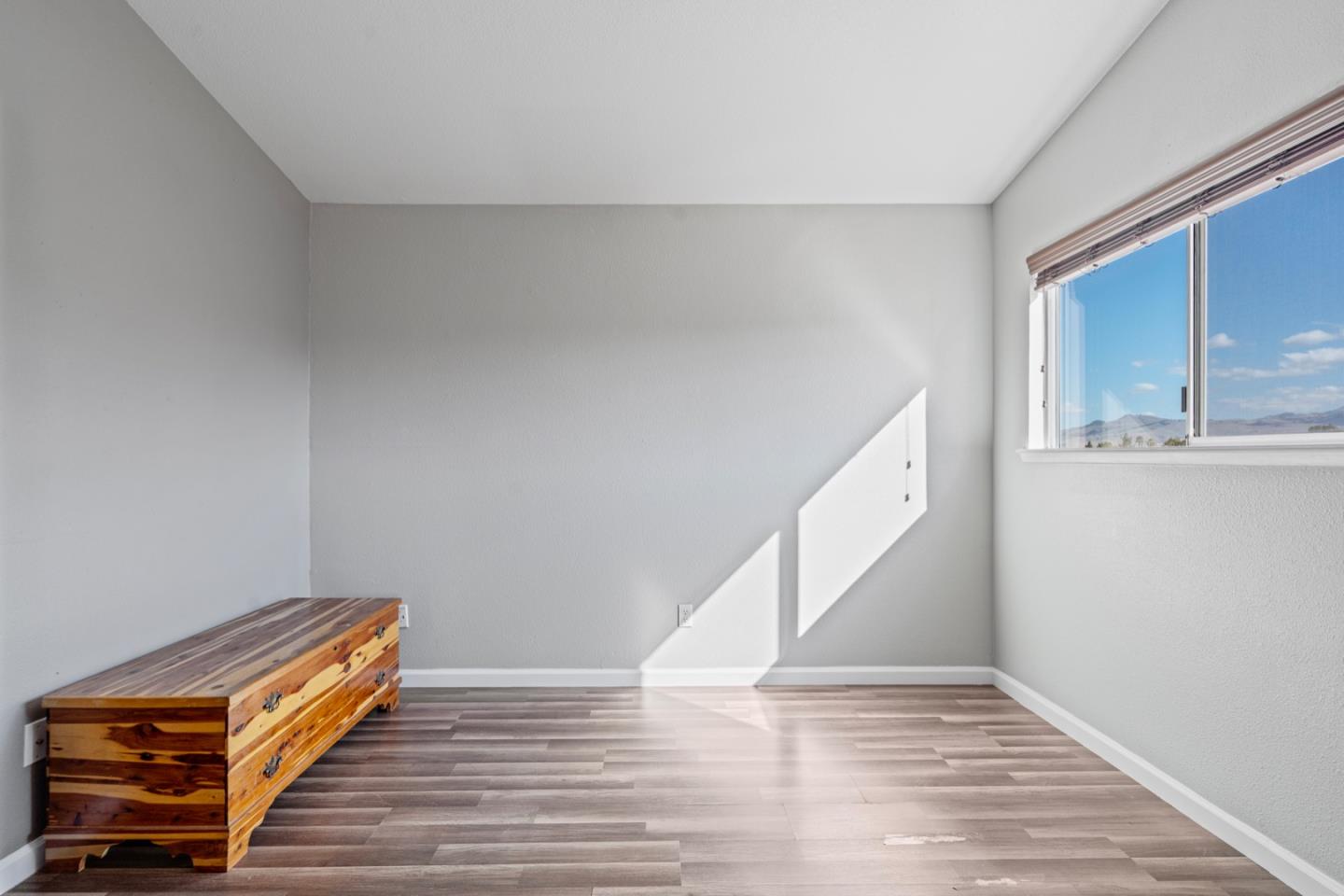 Detail Gallery Image 37 of 66 For 961 Alder St, Hollister,  CA 95023 - 5 Beds | 3 Baths