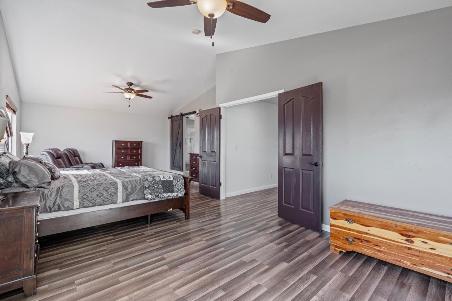 Detail Gallery Image 38 of 66 For 961 Alder St, Hollister,  CA 95023 - 5 Beds | 3 Baths