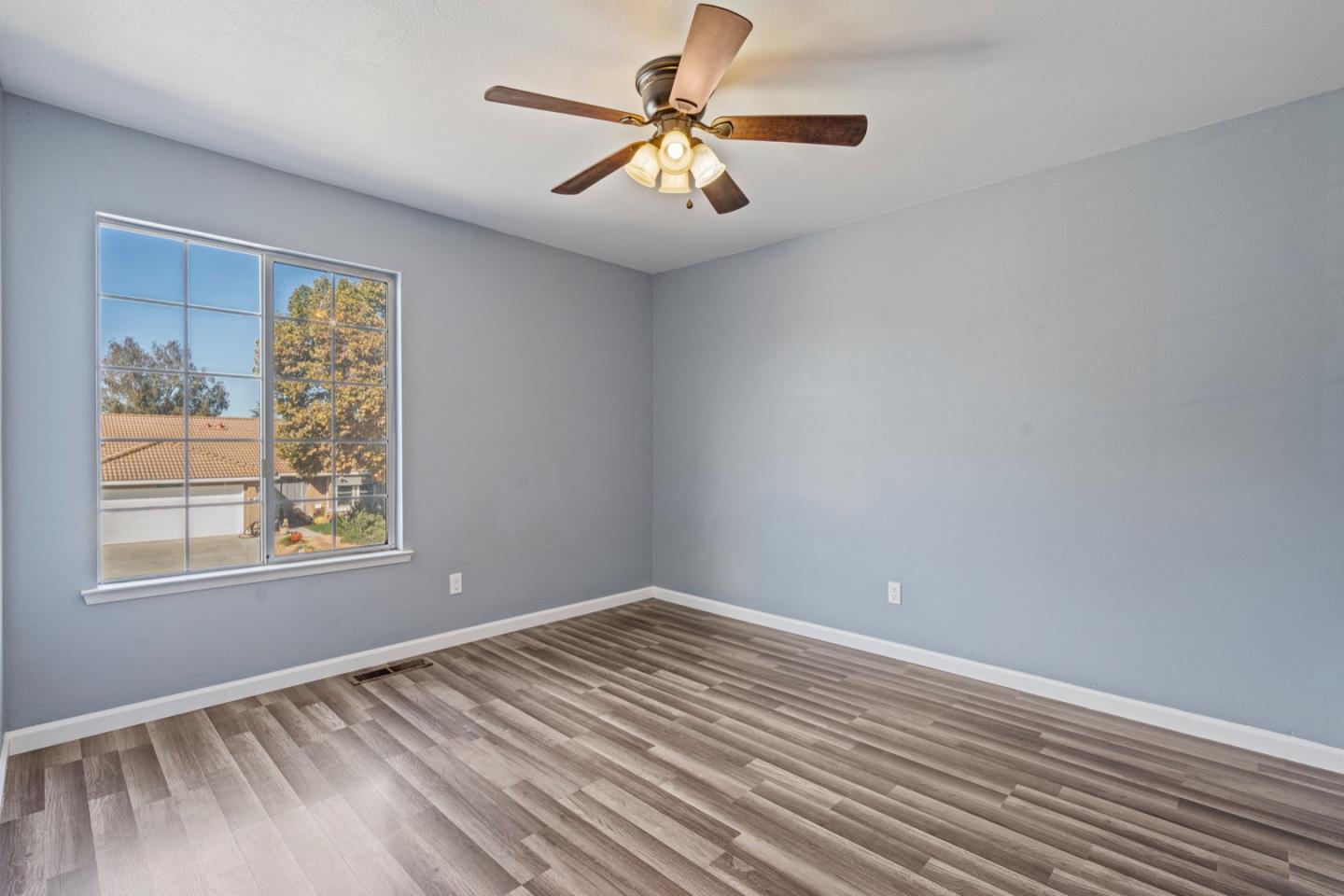 Detail Gallery Image 49 of 66 For 961 Alder St, Hollister,  CA 95023 - 5 Beds | 3 Baths