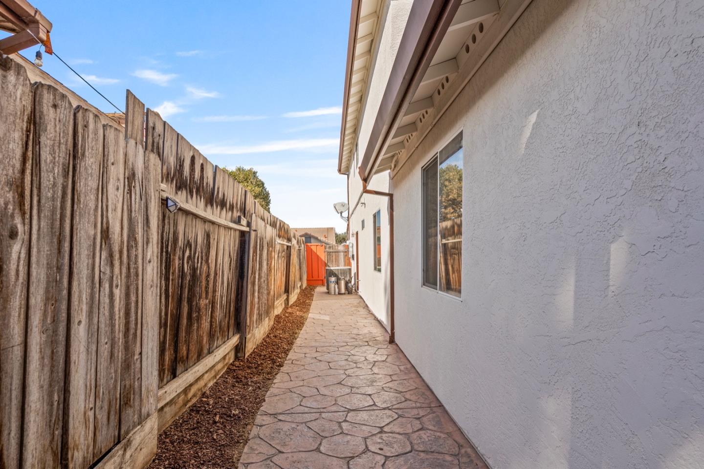 Detail Gallery Image 64 of 66 For 961 Alder St, Hollister,  CA 95023 - 5 Beds | 3 Baths