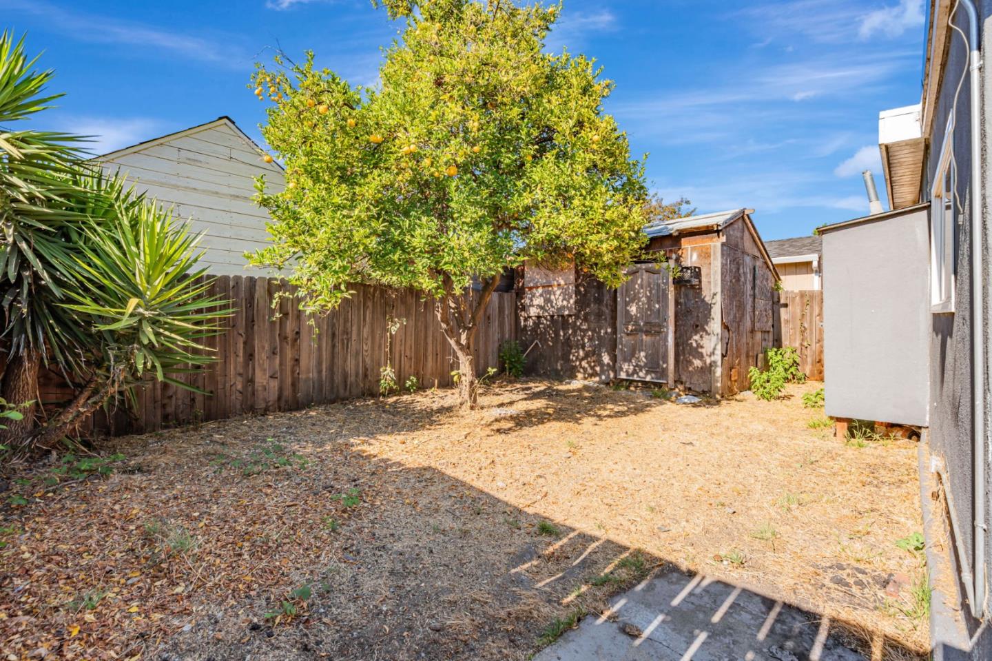 Detail Gallery Image 34 of 48 For 1521 80th Ave, Oakland,  CA 94621 - 4 Beds | 2 Baths