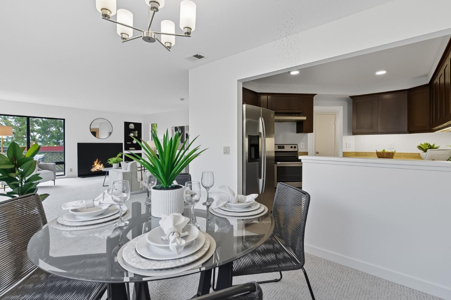 Detail Gallery Image 16 of 45 For 103 Peter Coutts Cir, Stanford,  CA 94305 - 2 Beds | 2 Baths