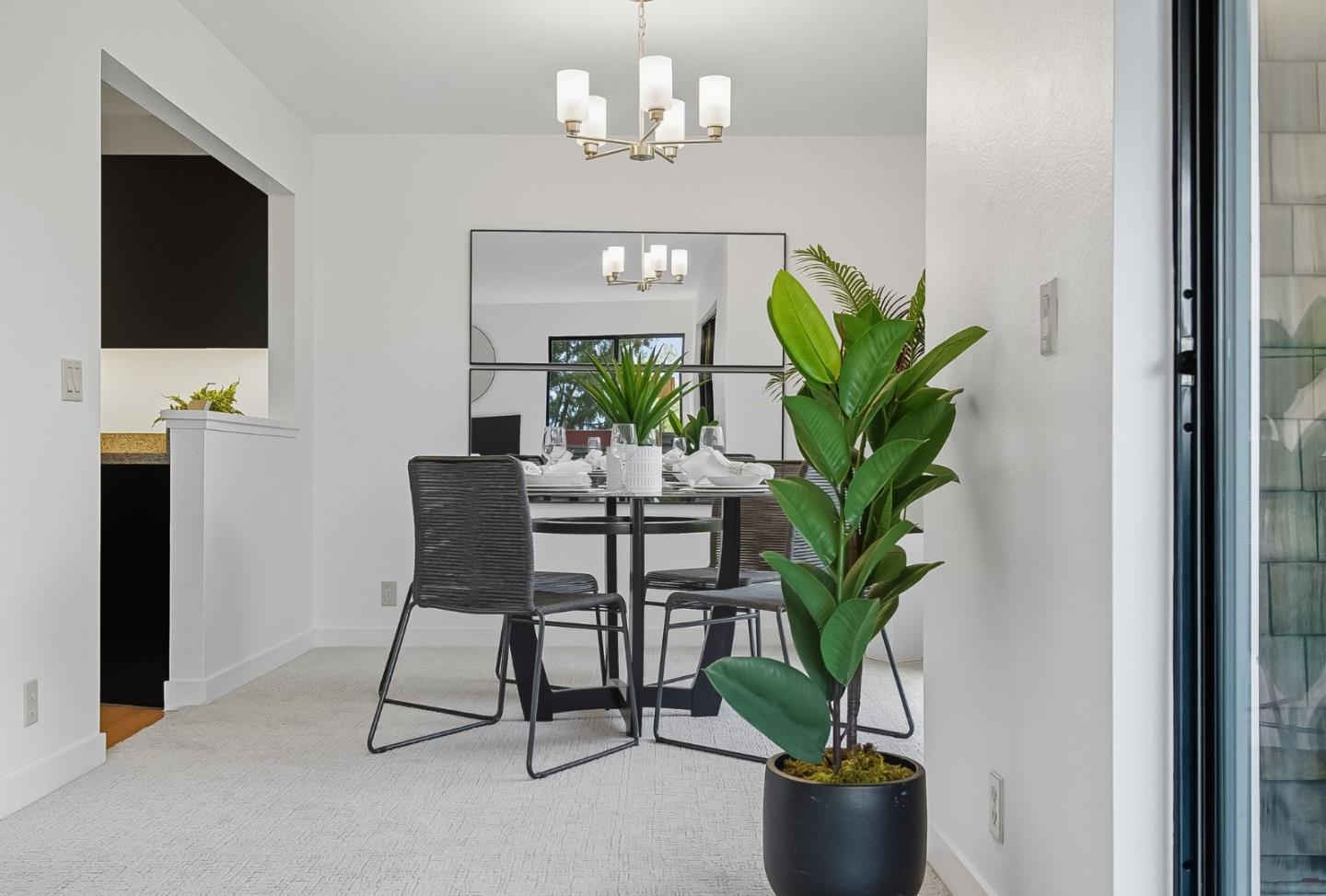 Detail Gallery Image 18 of 45 For 103 Peter Coutts Cir, Stanford,  CA 94305 - 2 Beds | 2 Baths