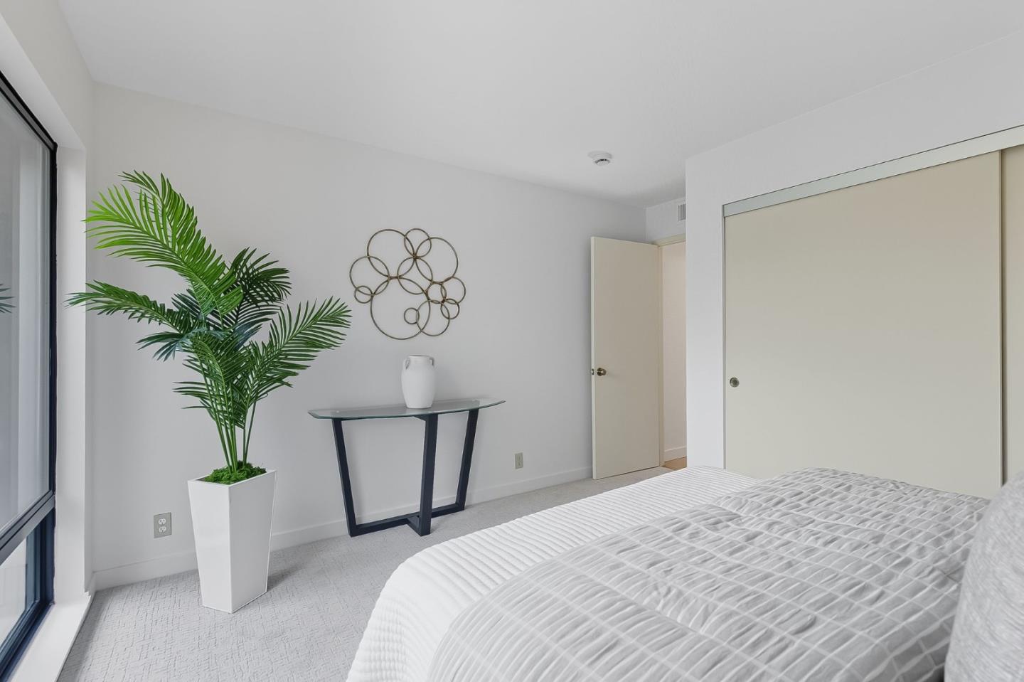 Detail Gallery Image 24 of 45 For 103 Peter Coutts Cir, Stanford,  CA 94305 - 2 Beds | 2 Baths