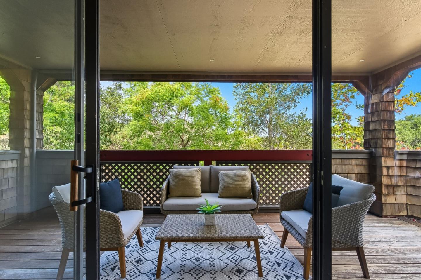 Detail Gallery Image 26 of 45 For 103 Peter Coutts Cir, Stanford,  CA 94305 - 2 Beds | 2 Baths