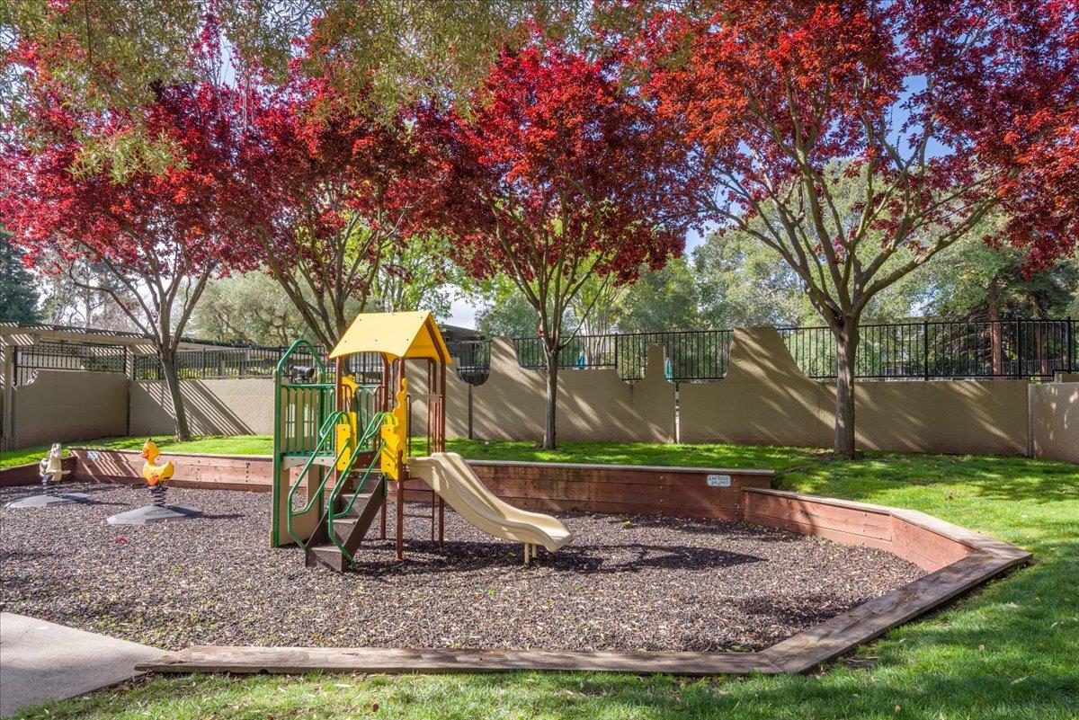 Detail Gallery Image 17 of 24 For 928 Peninsula Ave #303,  San Mateo,  CA 94401 - 0 Beds | 1 Baths