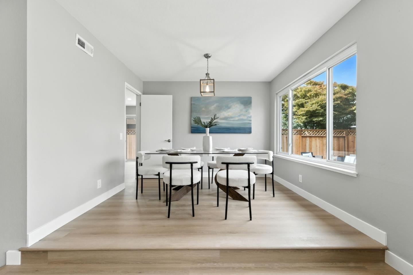 Detail Gallery Image 11 of 36 For 387 Menhaden Ct, Foster City,  CA 94404 - 3 Beds | 2 Baths