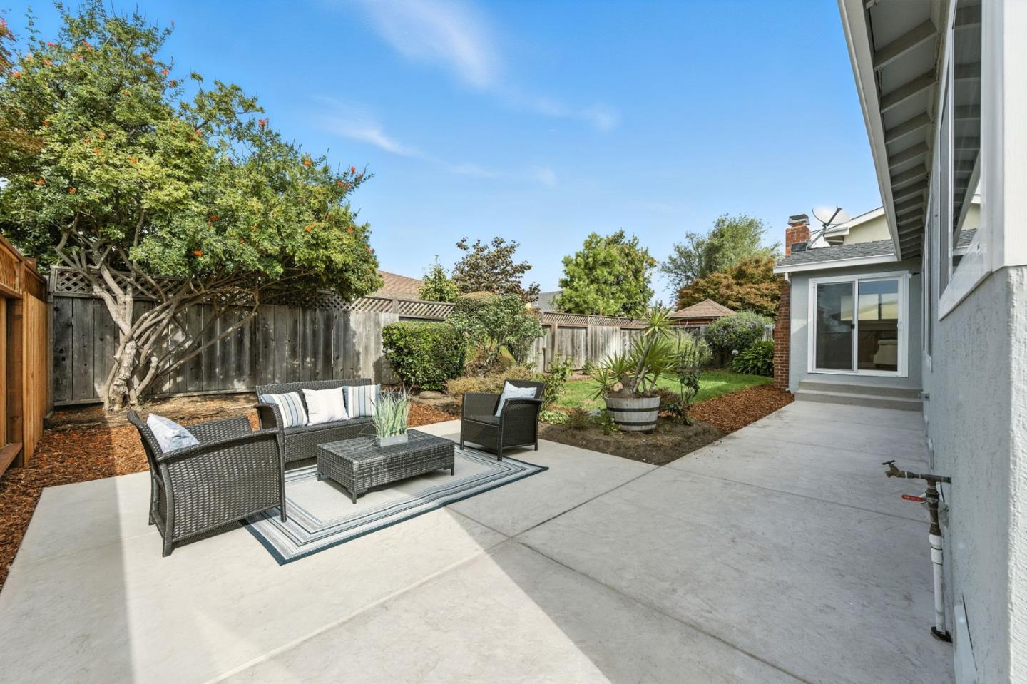 Detail Gallery Image 31 of 36 For 387 Menhaden Ct, Foster City,  CA 94404 - 3 Beds | 2 Baths