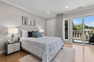 Detail Gallery Image 5 of 27 For 11 Mayflower Ln #242,  San Carlos,  CA 94070 - 3 Beds | 2/1 Baths