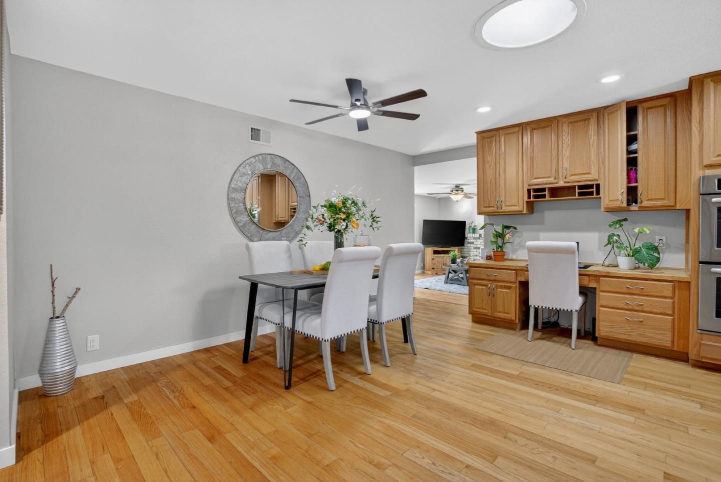 Detail Gallery Image 10 of 40 For 7310 Orchard Dr, Gilroy,  CA 95020 - 4 Beds | 2 Baths