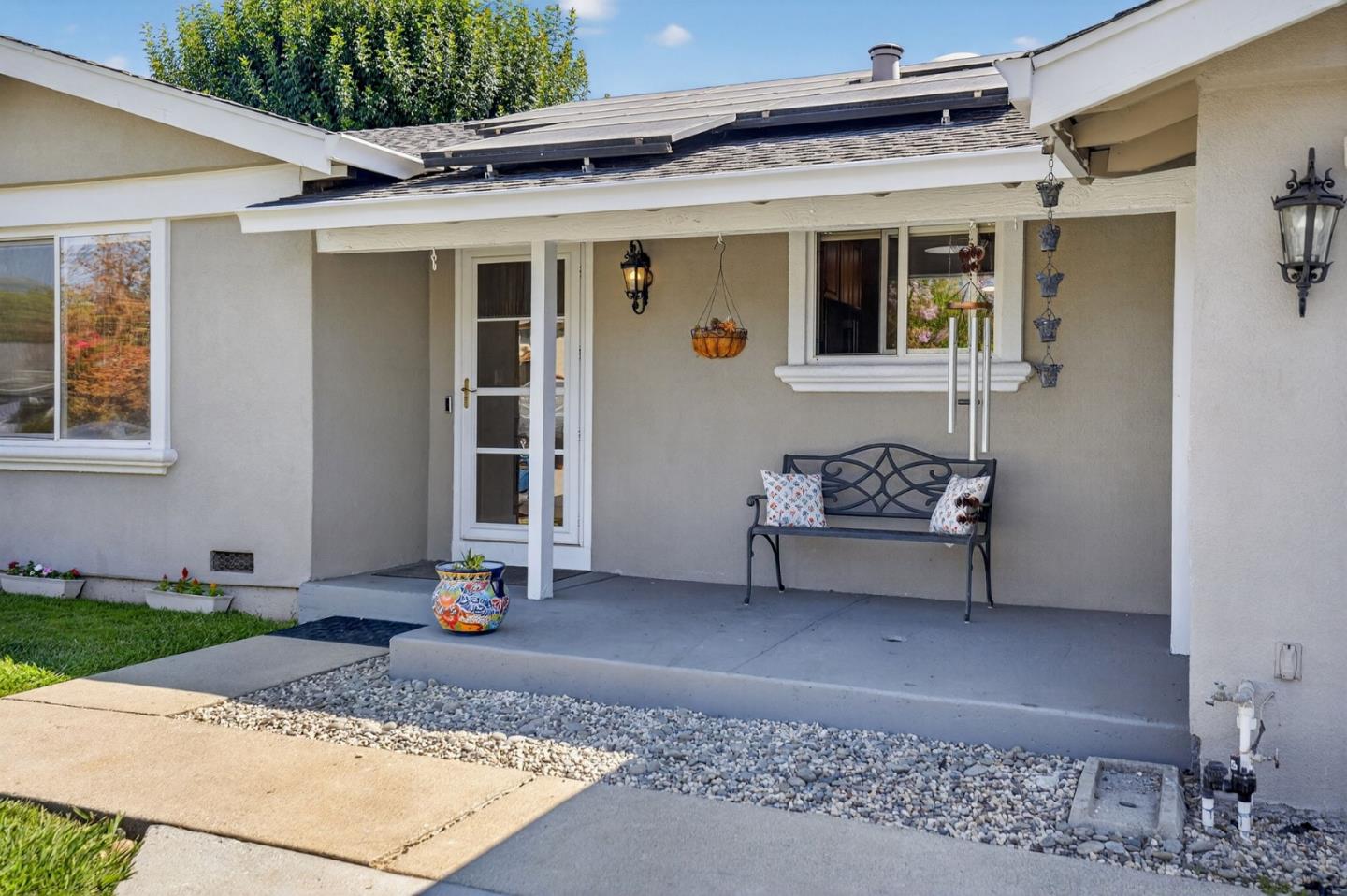 Detail Gallery Image 3 of 40 For 7310 Orchard Dr, Gilroy,  CA 95020 - 4 Beds | 2 Baths
