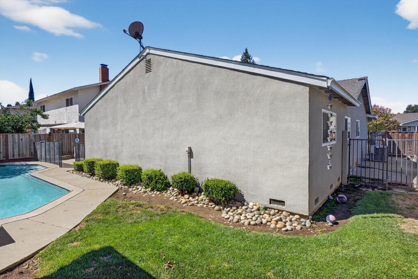 Detail Gallery Image 32 of 40 For 7310 Orchard Dr, Gilroy,  CA 95020 - 4 Beds | 2 Baths