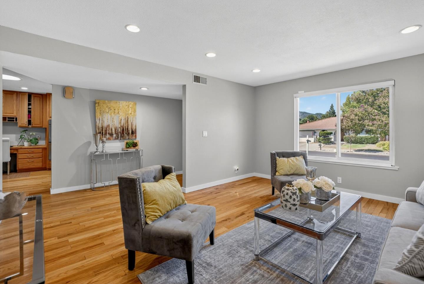 Detail Gallery Image 6 of 40 For 7310 Orchard Dr, Gilroy,  CA 95020 - 4 Beds | 2 Baths