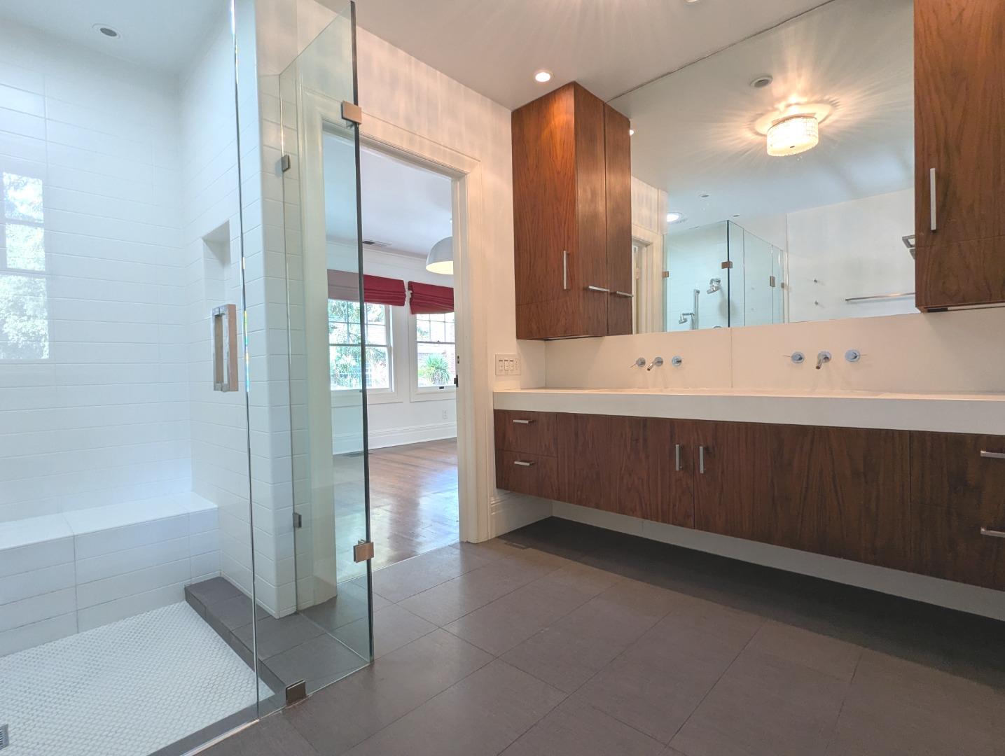 Detail Gallery Image 10 of 20 For 1400 Cowper St, Palo Alto,  CA 94301 - 4 Beds | 3/1 Baths