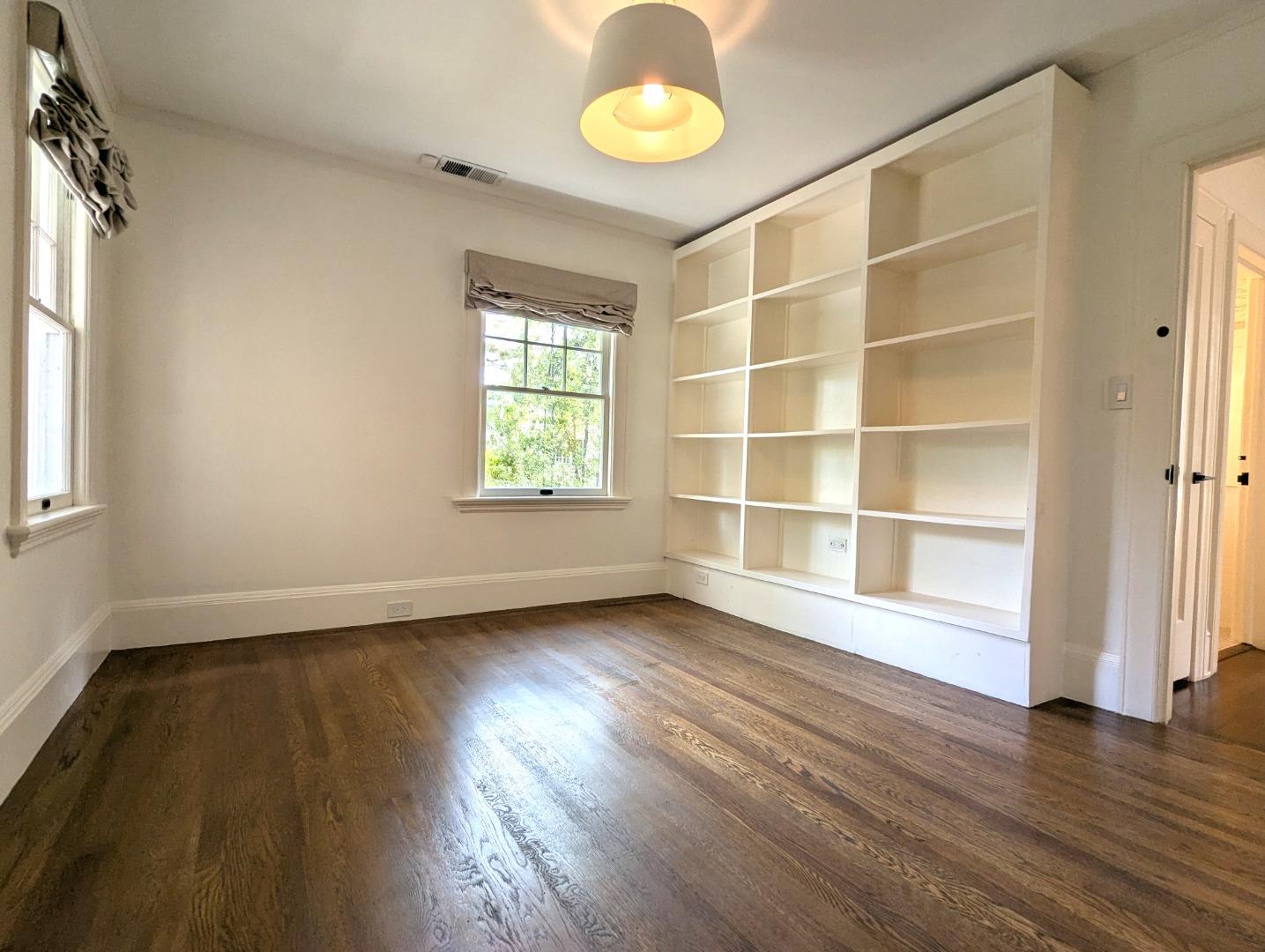 Detail Gallery Image 14 of 20 For 1400 Cowper St, Palo Alto,  CA 94301 - 4 Beds | 3/1 Baths