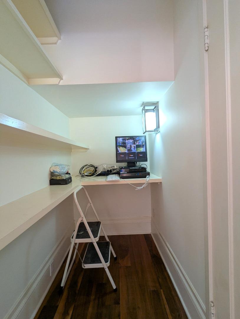 Detail Gallery Image 16 of 20 For 1400 Cowper St, Palo Alto,  CA 94301 - 4 Beds | 3/1 Baths
